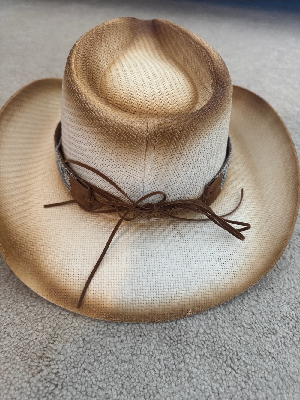 Cowboy hat - Picture 2 of 2